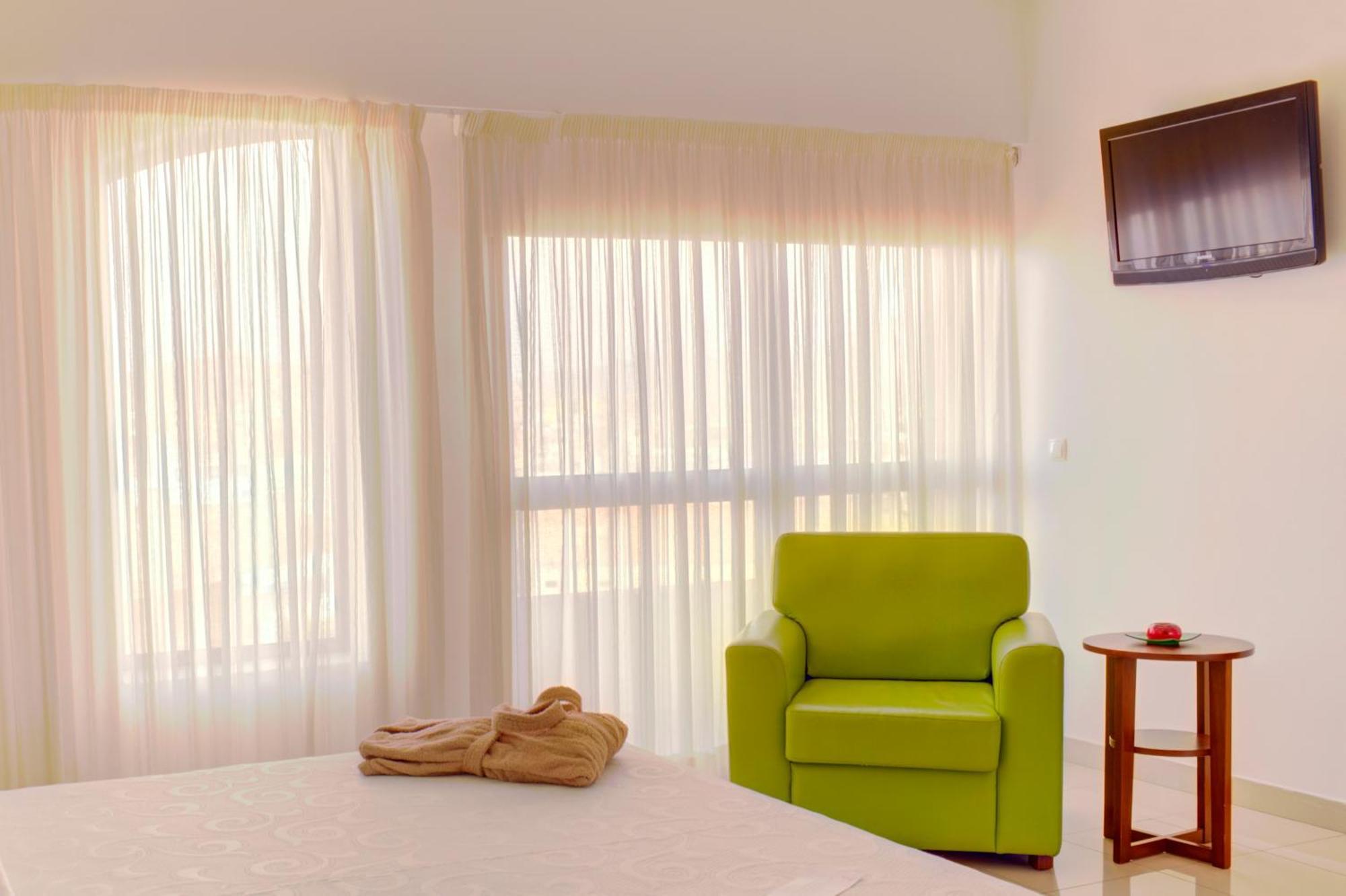 Hotel Livvo Don Paco Минделу Экстерьер фото